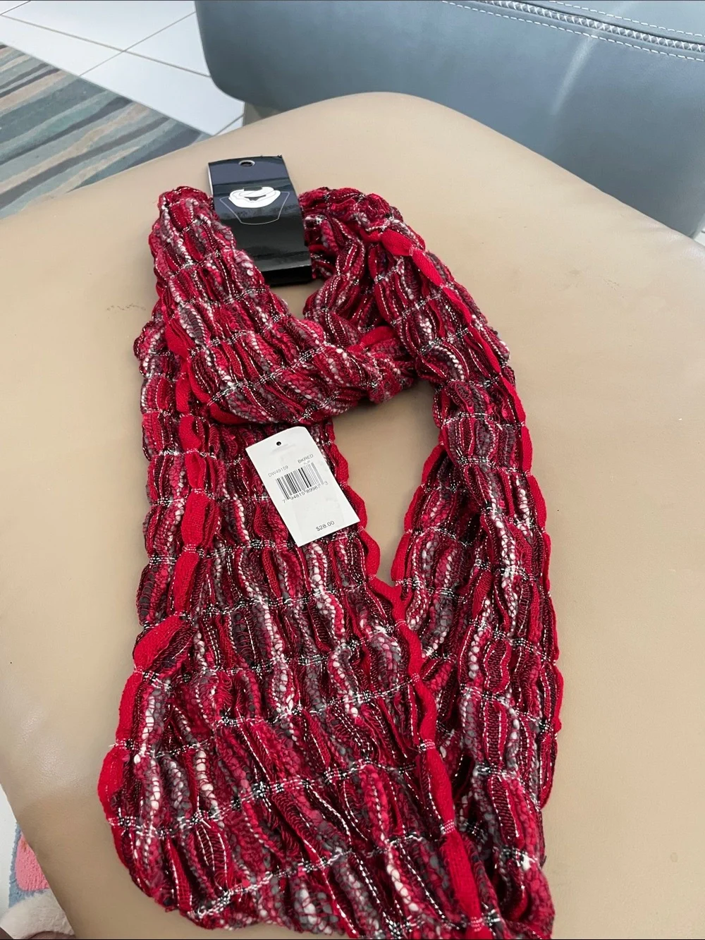 Infinity scarf new with tag color red black white gold great accent